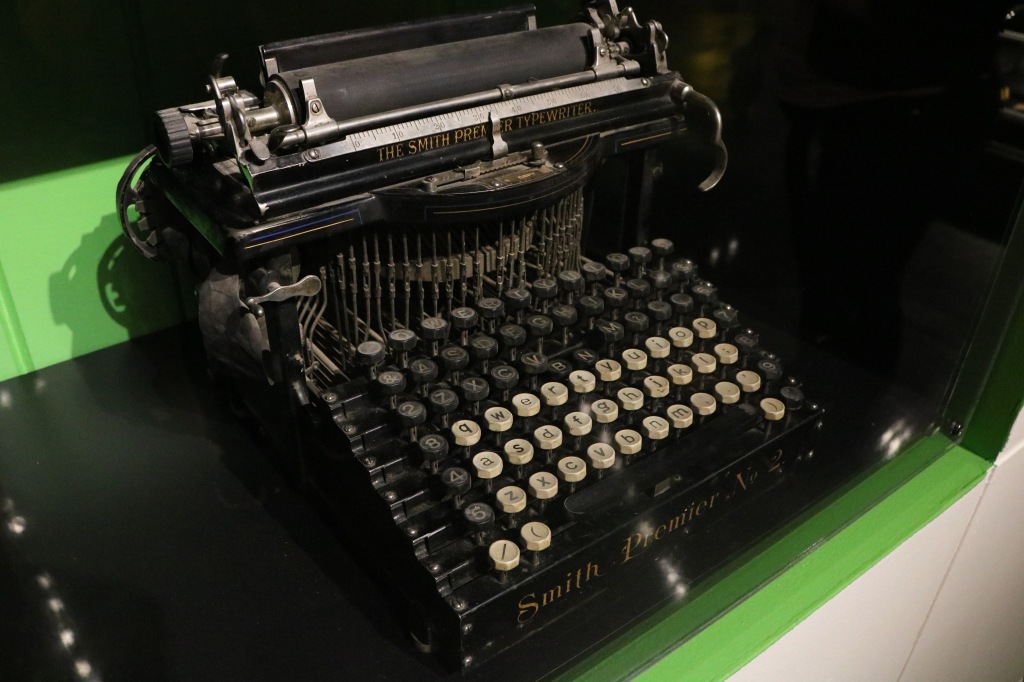 An old typewriter on display at a museum